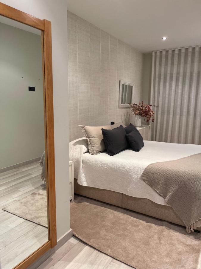 Piso Otero Ocampo, En El Centro De Sanxenxo Apartment Pontevedra Bagian luar foto